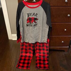 Women’s holiday pajamas